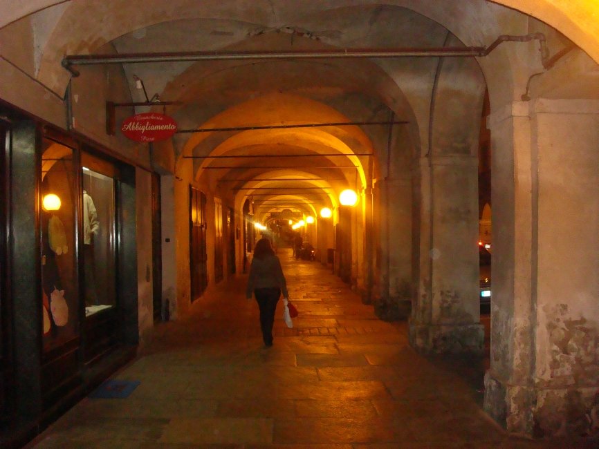 barolo07dsc02002cherascoarcade.jpg