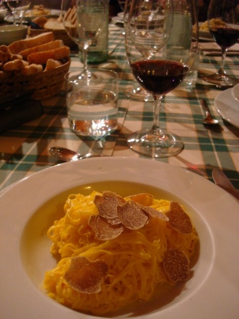 barolo07dsc02071truffletajarinwheninrome.jpg