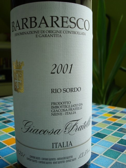 barolo07giacosafratellibarbarescoriosordo2001neive.jpg