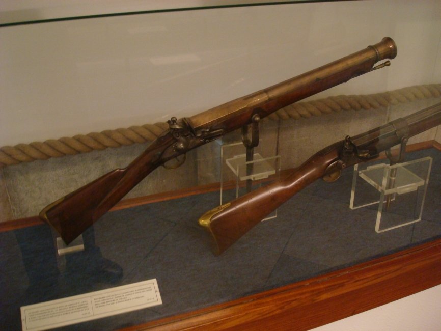 vtsportugalnov07satfoia112flintlockblunderbuss.jpg