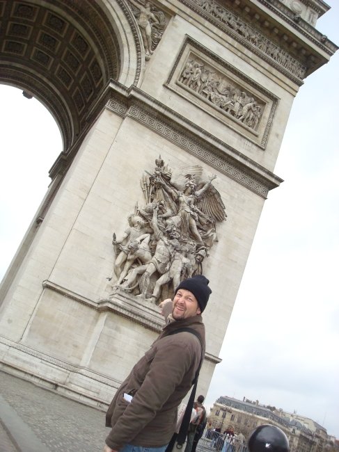 parismarch200822.jpg