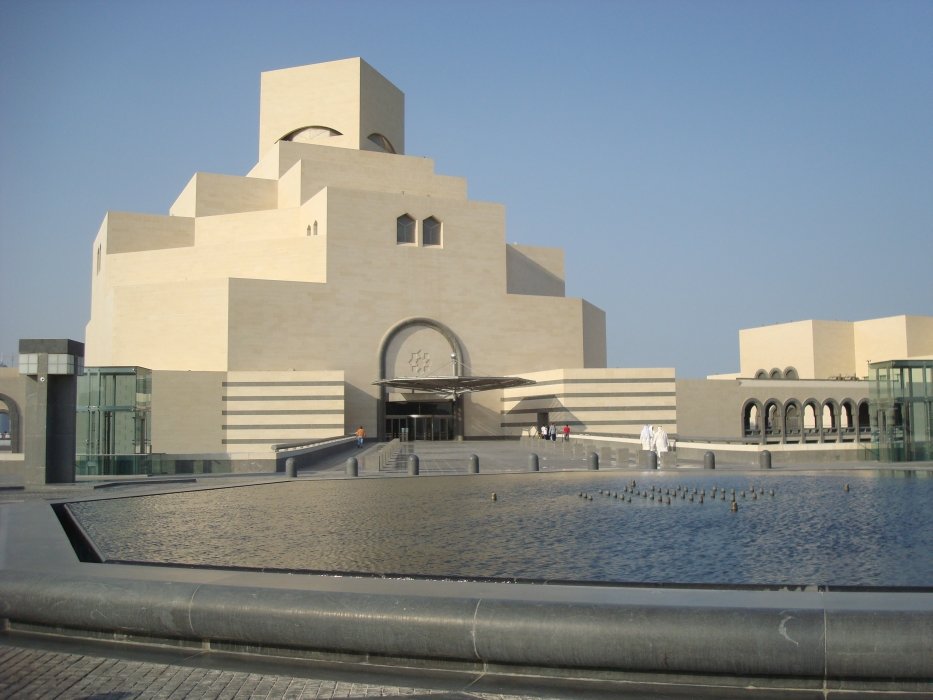 qatarnov0914.jpg