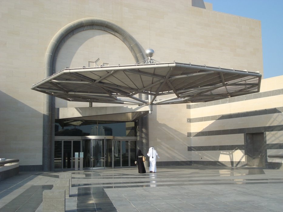 qatarnov0916.jpg