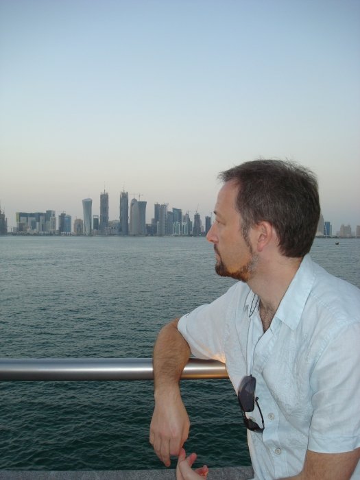 qatarnov0983.jpg